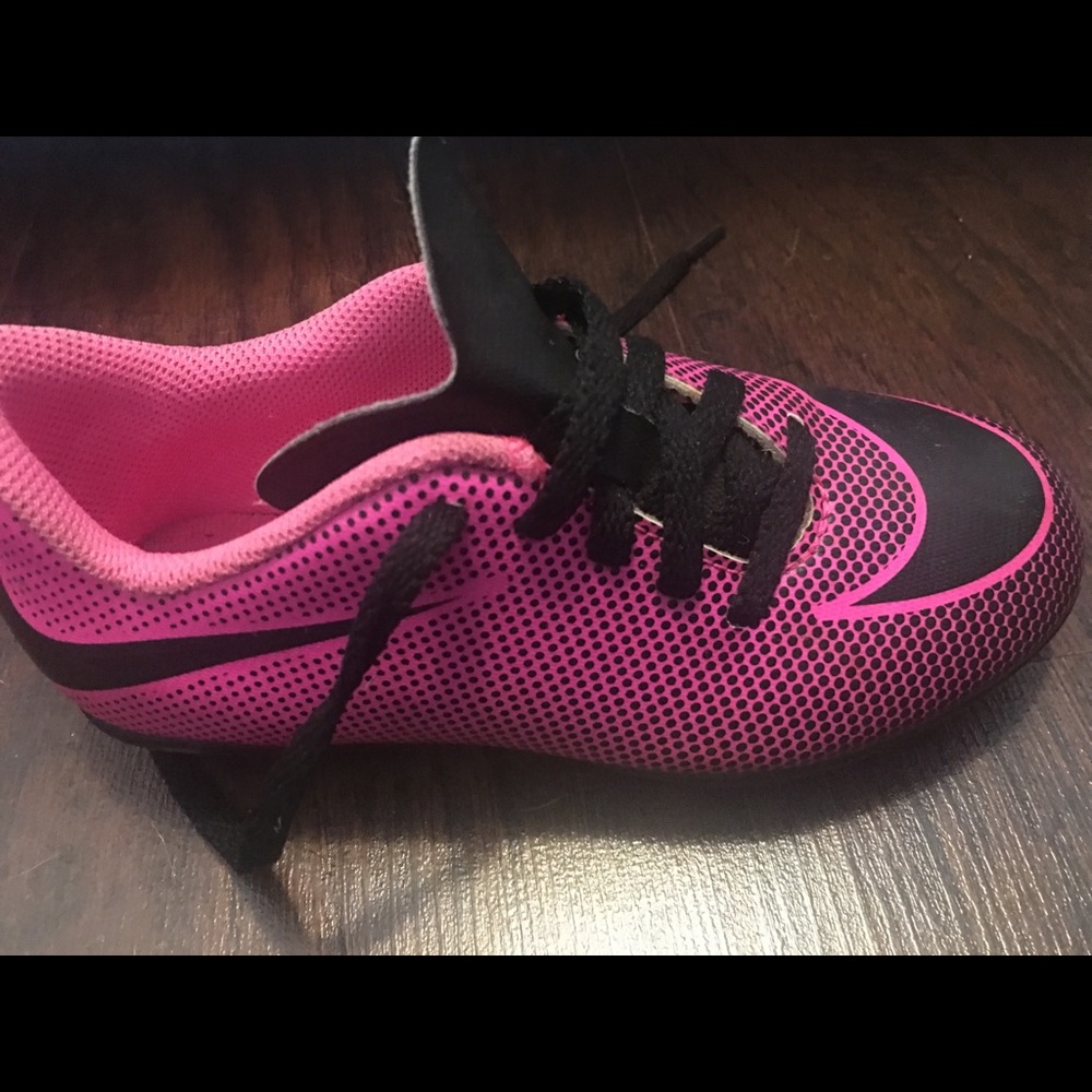 Soccer shoes kids